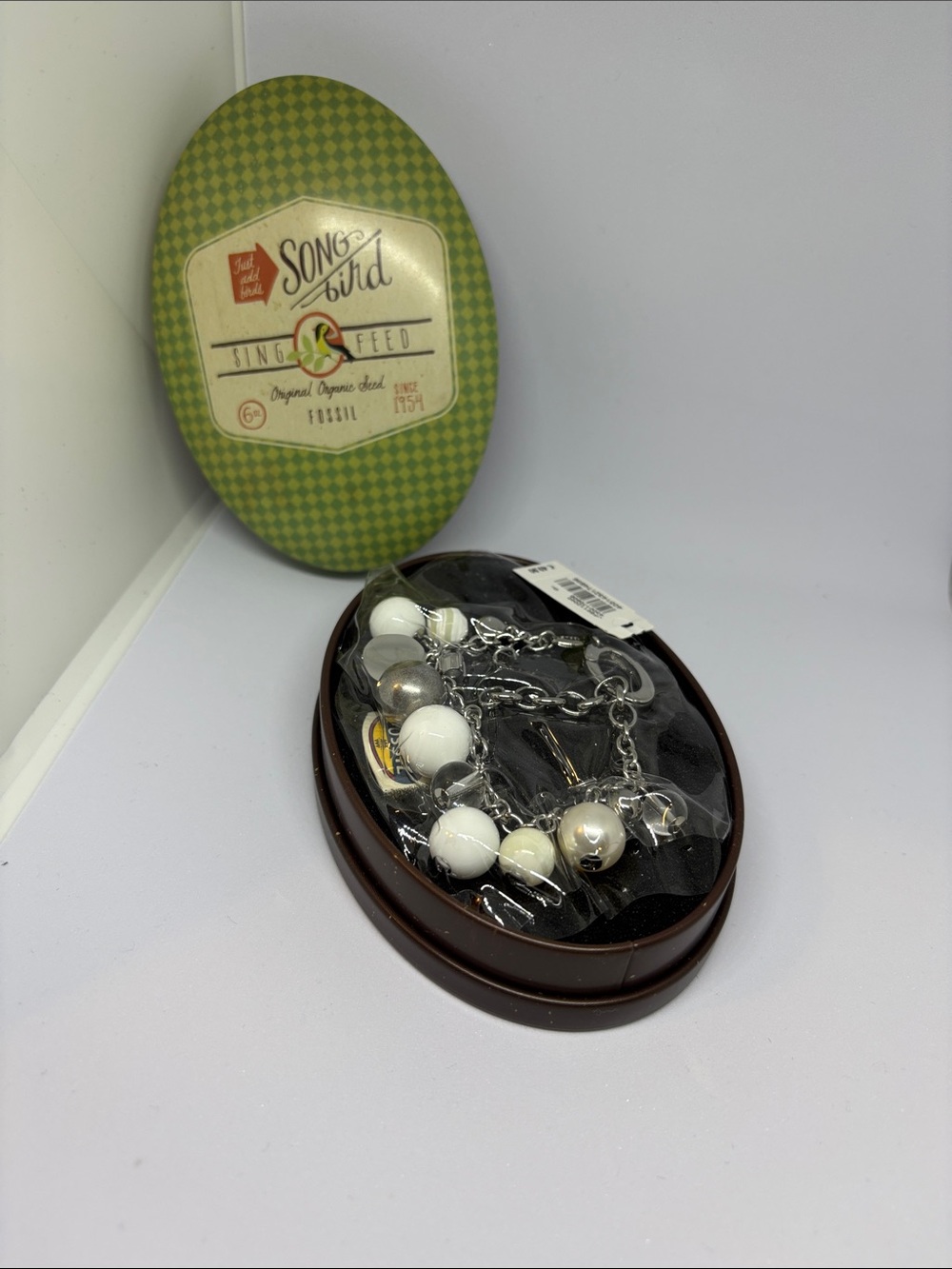 Fossil‎ Silver Chain Bracelet with White and Pearl Beads